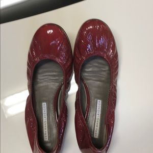 Vera wang lillian-claret patent size 5.5 m